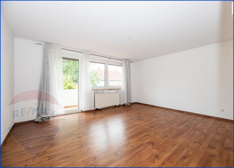 Immobilienmakler Pei�enberg Andr� Stockhausen verkauf-9 Pei�enberg Etagenwohnung 3-Zimmer-Wohnung mit Balkon & Garage - jetzt Ihre Chance auf Eigentum in Pei�enberg