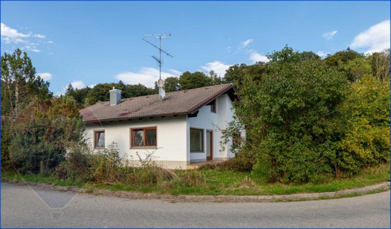Immobilienmakler Osterzell Haus zu verkaufen Andre Stockhausen-9 Osterzell / Stocken Einfamilienhaus Ein Zuhause voller M�glichkeiten - sanieren, gestalten, wohlf�hlen