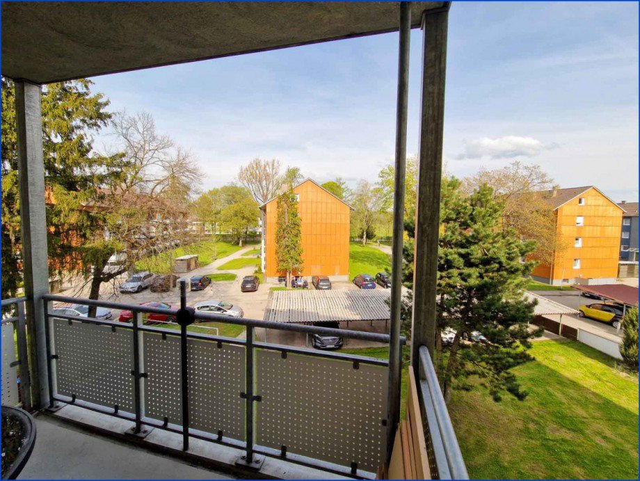 RXEC23AS0042_Balkon Etagenwohnung Kaufbeuren