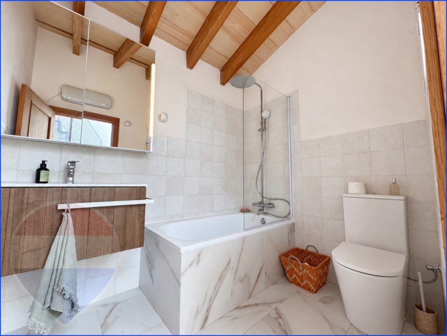 Immobilienmakler Ll�bi Stadthaus zu verkaufen Stockhausen Immobilien Team - Andre Stockhausen-6 Stadthaus Llubi