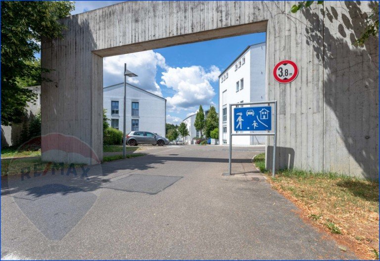 Immobilienmakler Ulm Wohnung verkaufen Andre Stockhausen-2 Ulm Erdgeschosswohnung Charmante 2-Zimmer-Wohnung mit langj�hrigem Mietverh�ltnis und sonniger Terrasse